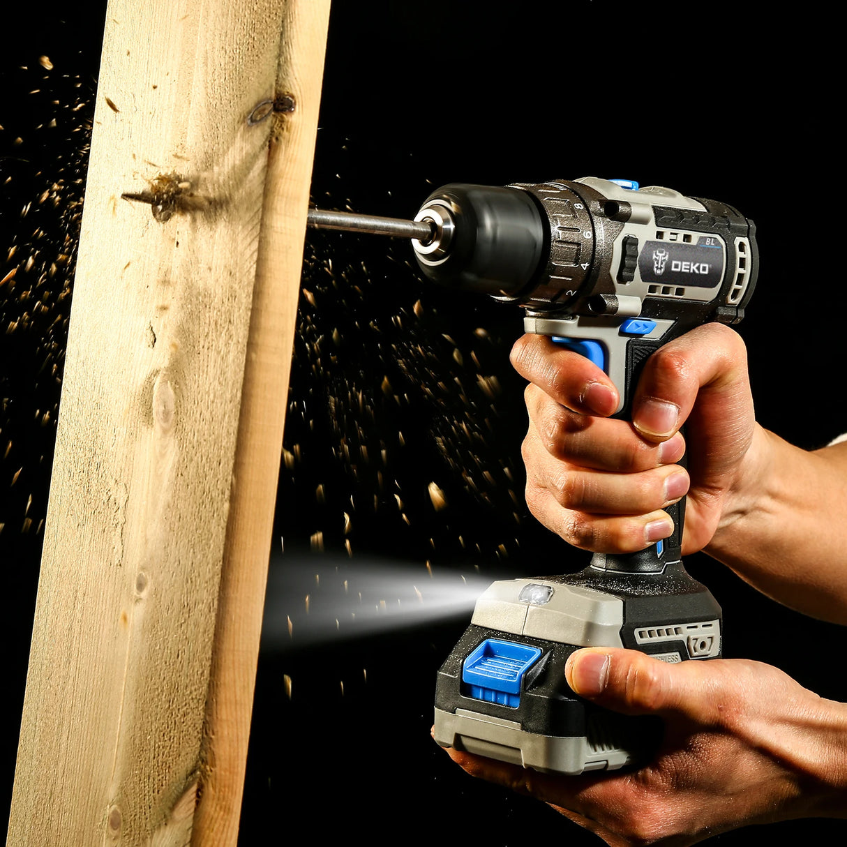 Kit Taladro Inalámbrico DEKO 20V Brushless – Mini Destornillador Eléctrico 2 Velocidades para Carpintería