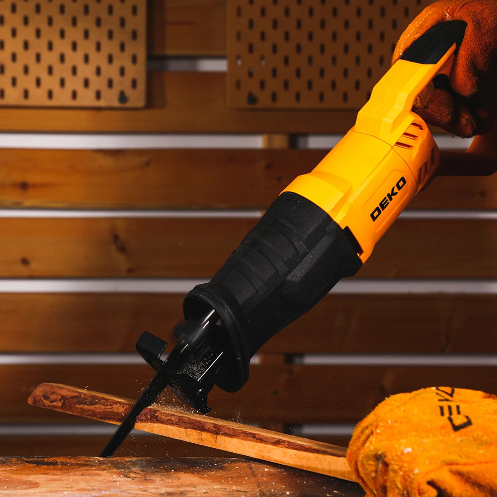 DEKO DKRS710G20 Sierra eléctrica de 710W, sierra recíproca con hojas de sierra, herramientas de motosierra para madera, herramientas eléctricas de bricolaje